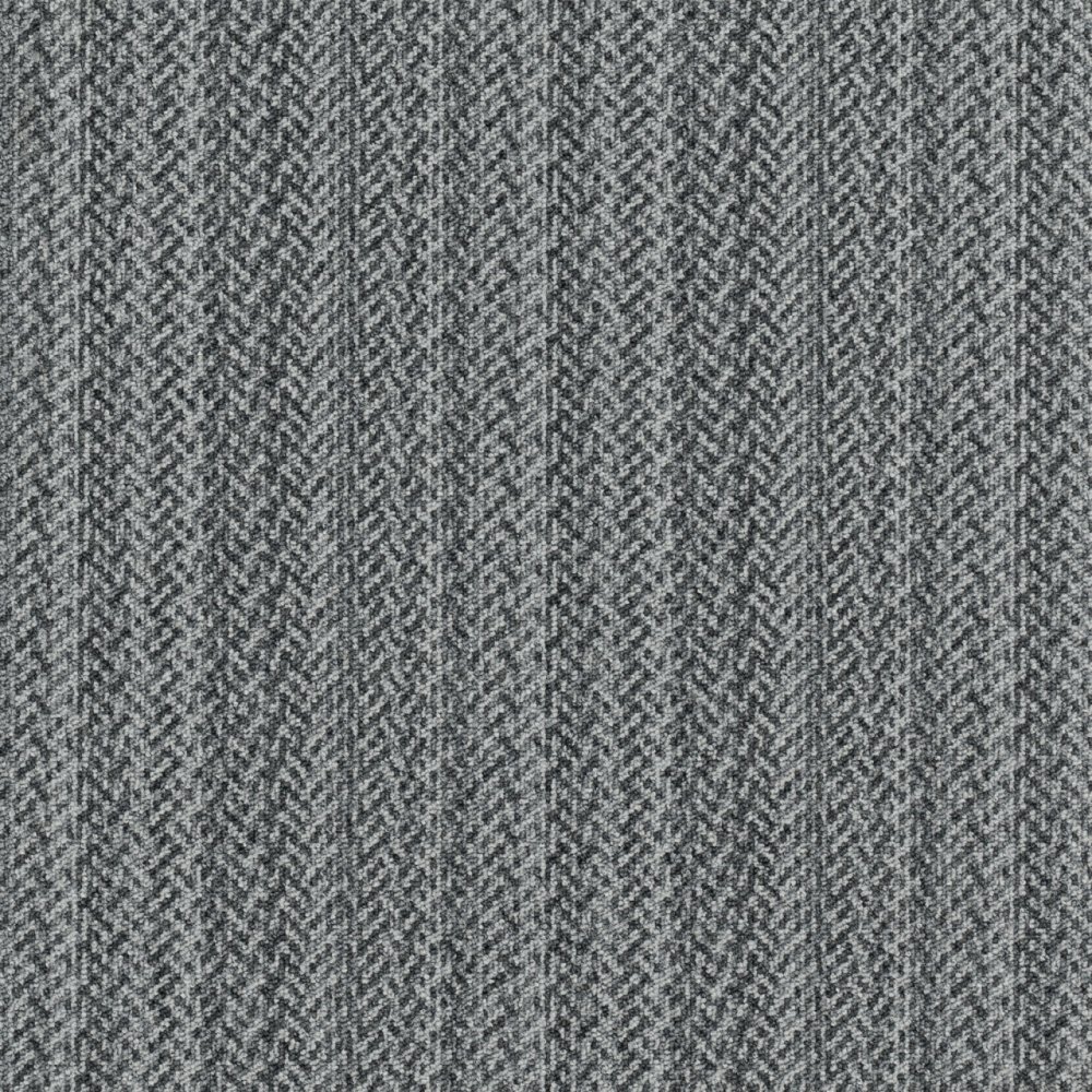 Blurred Edge 559